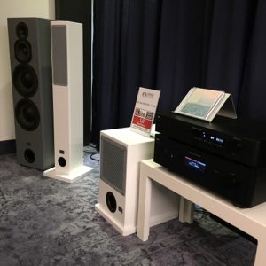 Vorführaufbau mit NAD Geräten